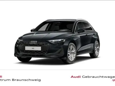 Gebraucht Audi A3 Sport 150 PS (110 kW) 2025 Grau Limousine