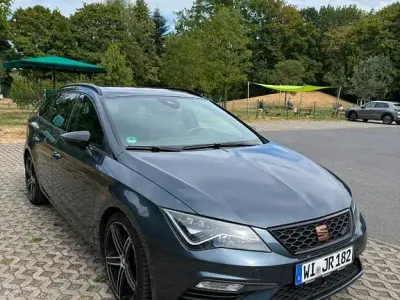 Gebraucht Seat Leon ST 4Drive 300 PS (220 kW) 2019 Grau Kombi