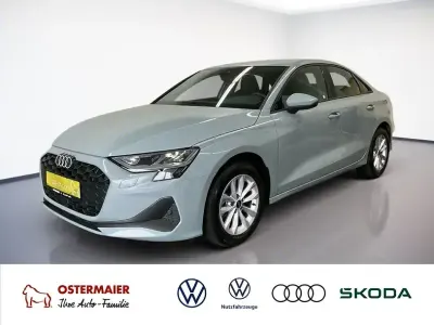Gebraucht Audi A3 Ambiente 116 PS (85 kW) 2024 Pfeilgrau perleffekt Limousine