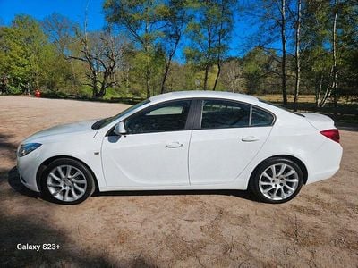 Second-hand Opel Insignia Selection 116 CP (85 kW) 2009 Alb Berlinǎ