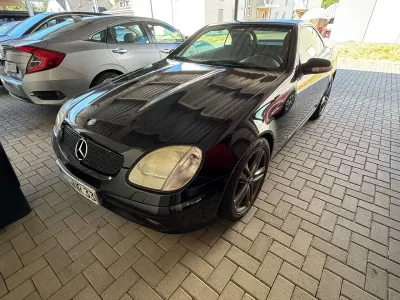Gebraucht Mercedes SLK200 163 PS (119 kW) 2003 Schwarz Cabrio
