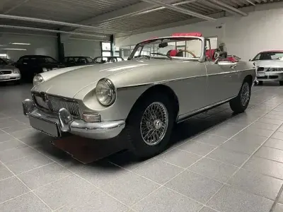 Gebraucht MG B 95 PS (69 kW) 1974 Silber Cabrio