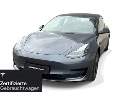 Usata Tesla Model 3 RWD 205 kW (279 CV) 2022 Argento Berlina