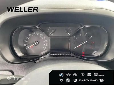 Icy white (weiss) Neu 2026 Toyota Proace City City Van / Kleinbus | 28.900 €