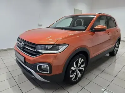 Usata VW T-Cross Style 150 CV (110 kW) 2021 Andere SUV