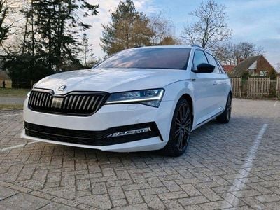 Gebraucht Skoda Superb SportLine 190 PS (139 kW) 2020 Weiß Kombi