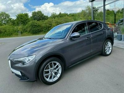 Gebraucht Alfa Romeo Stelvio 280 PS (205 kW) 2018 Andere farbe metallic SUV