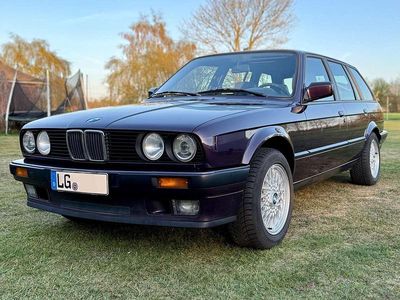 Violett Gebraucht 1994 BMW 316 Kombi | 13.999 €