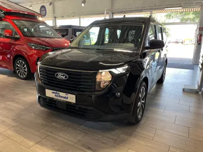 Gebraucht Ford Tourneo Courier Titanium 125 PS (91 kW) 2025 Obsidianschwarz Van / Kleinbus