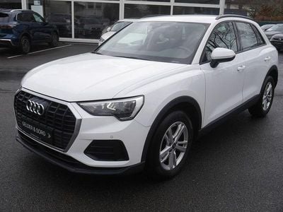 Gebraucht Audi Q3 Basis 150 PS (110 kW) 2021 Weiß SUV