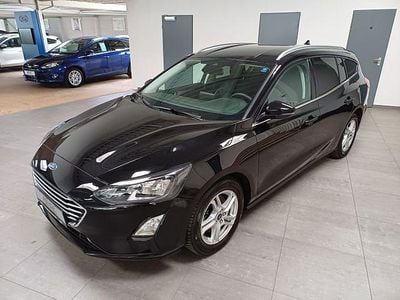 Gebraucht Ford Focus Cool & Connect 101 PS (74 kW) 2022 Schwarz Kombi