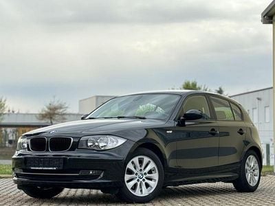 Gebraucht BMW 118 143 PS (105 kW) 2010 Schwarz Kleinwagen