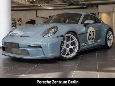 Nouă Porsche 992 525 CP (386 kW) 2025 Albastru Coupe