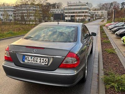Grau Gebraucht 2006 Mercedes 200 Limousine | 7.490 €