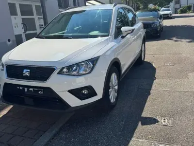 Gebraucht Seat Arona Style 95 PS (69 kW) 2020 Weiß SUV
