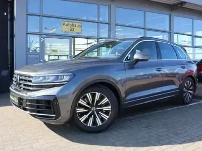 Gebraucht VW Touareg Elegance 381 PS (280 kW) 2023 Grau SUV