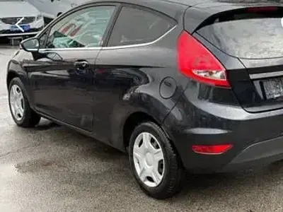Gebraucht Ford Fiesta Ghia 82 PS (60 kW) 2008 Schwarz Kleinwagen
