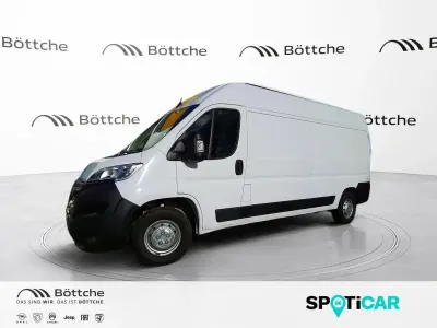 Gebraucht Opel Movano Selection 140 PS (102 kW) 2023 Lackierung weiss icy/typ aussenverkleidung spiegel flach standard Van