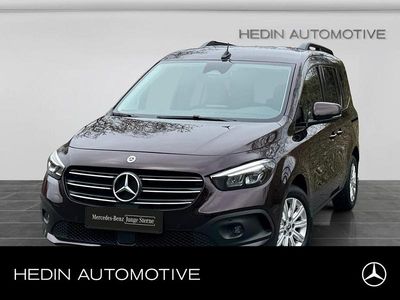 Usata Mercedes T180 Progressive 131 CV (96 kW) 2023 Rosso Monovolume