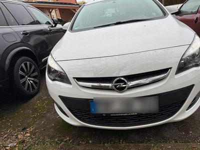 Gebraucht Opel Astra 120 PS (88 kW) 2014 Limousine
