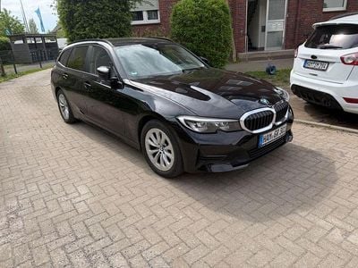 Second-hand BMW 318 Advantage 150 CP (110 kW) 2021 Negru Break