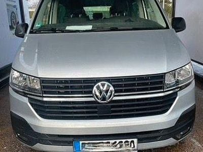 Second-hand VW Multivan 150 CP (110 kW) 2020 Argintiu Monovolum