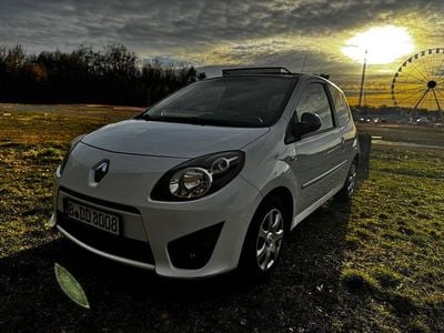 Gebraucht Renault Twingo Night&Day 75 PS (55 kW) 2009 Weiß Kleinwagen