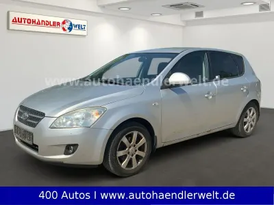 Gebraucht Kia Ceed EX 122 PS (89 kW) 2007 Grau Kleinwagen