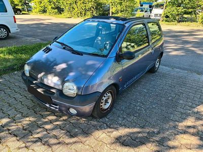 Usata Renault Twingo 52 CV (38 kW) 2000 Argento Utilitaria