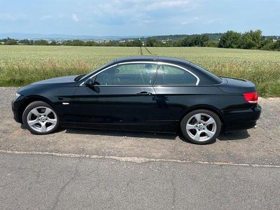 Gebraucht BMW 320 Cabriolet 169 PS (124 kW) 2007 Schwarz Cabrio