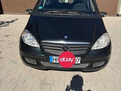Second-hand Mercedes A150 Classic 95 CP (69 kW) 2004 Negru Monovolum