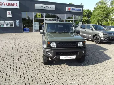 Gebraucht Suzuki Jimny Comfort 102 PS (75 kW) 2023 Grün SUV