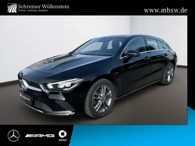 Gebraucht Mercedes CLA180 Progressive 136 PS (100 kW) 2019 Metalliclack kosmosschwarz Limousine