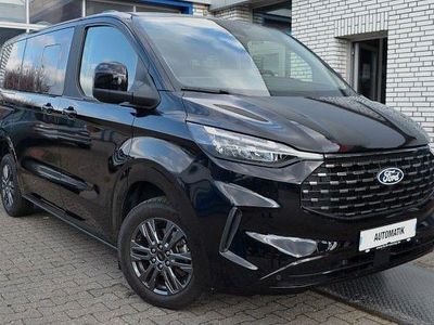 Second-hand Ford Tourneo 136 CP (100 kW) 2025 Negru Monovolum