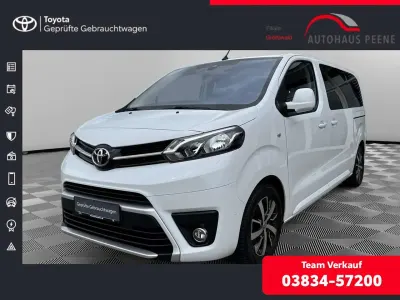 Gebraucht Toyota Proace Verso Team 177 PS (130 kW) 2024 Weiß Kombi