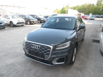 Gebraucht Audi Q2 S-Line 150 PS (110 kW) 2017 Grau SUV