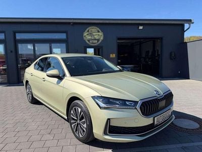Second-hand Skoda Superb Selection 150 CP (110 kW) 2024 Verde Berlinǎ