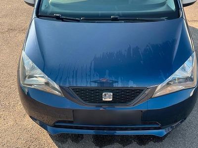 Usata Seat Mii 75 CV (55 kW) 2013 Blu Utilitaria