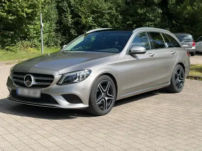 Gebraucht Mercedes C220 Avantgarde 194 PS (142 kW) 2021 Silber Kombi