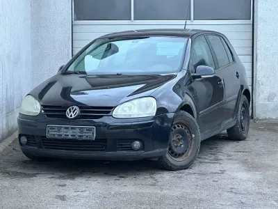 Brugt VW Golf V S 102 HK (75 kW) 2007 Sort Sedan
