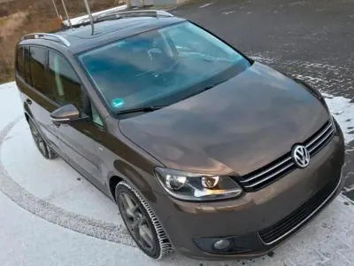 Gebraucht VW Touran Cup 140 PS (102 kW) 2014 Braun Van / Kleinbus