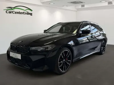 Gebraucht BMW 340 374 PS (275 kW) 2023 Saphirschwarz Kombi