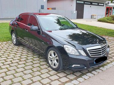 Mercedes E200