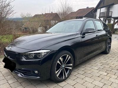 Usata BMW 330 Sport Line 252 CV (185 kW) 2019 Nero Station wagon