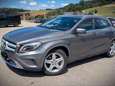 Mercedes GLA200