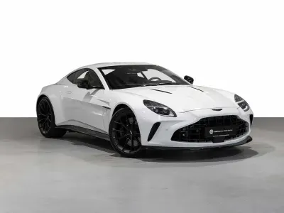 Gebraucht Aston Martin V8 Vantage 665 PS (489 kW) 2026 Zenith white Coupé