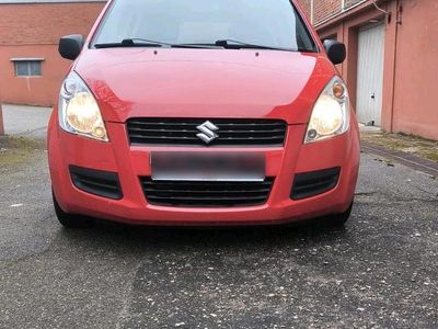 Gebraucht Suzuki Splash 65 PS (47 kW) 2010 Rot Kleinwagen