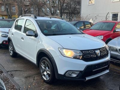 Gebraucht Dacia Sandero Essentiel 73 PS (53 kW) 2019 Weiß Kleinwagen