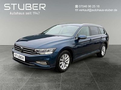 Aquamarinblau metallic Gebraucht 2023 VW Passat Business Kombi | 24.990 € (Fairer Preis)