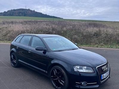 Gebraucht Audi A3 125 PS (91 kW) 2011 Schwarz Kleinwagen